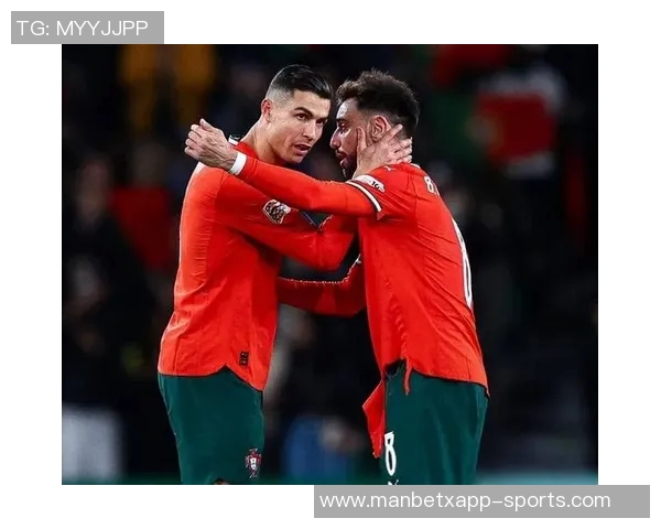 B费谈角色转变：助攻中锋C罗带来的独特价值无可替代