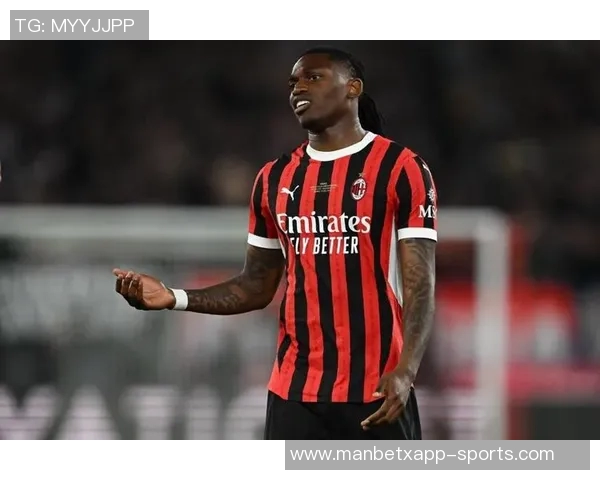 米兰10月最佳进球候选名单揭晓莱奥精彩禁区外贴地斩入围