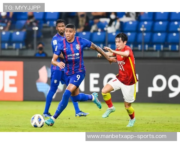 海港面对柔佛全场数据惨淡射门仅6次却未能破门成功